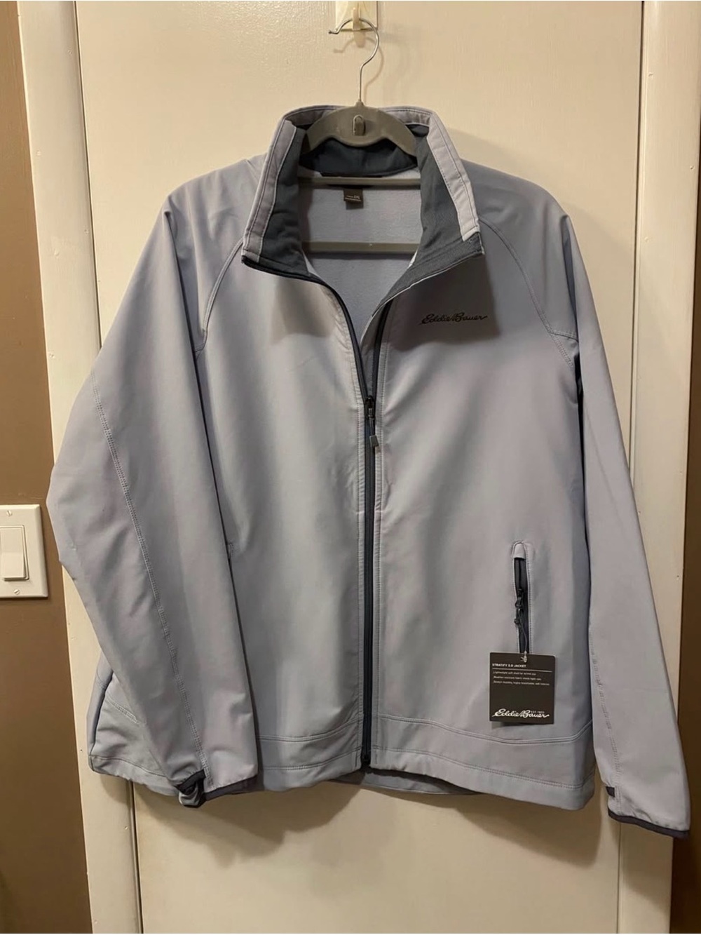 Eddie Bauer Women’s Light Blue Zip-Front Softshell Jacket
